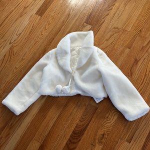 NWT Girls faux fur bolero size L (10/12)